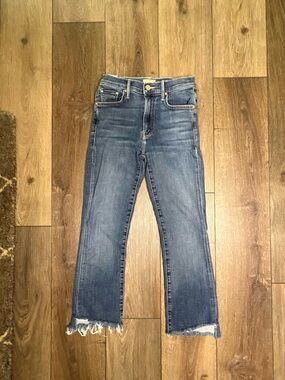 MOTHER Cropped Raw-Hem Jeans in Medium Blue Wash